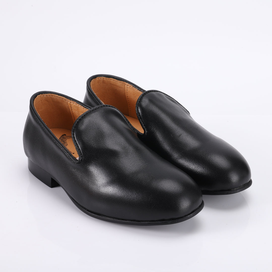 Zeebra Kids Platinum Collection Leather Loafers Black Head Shoulders Toes Bows